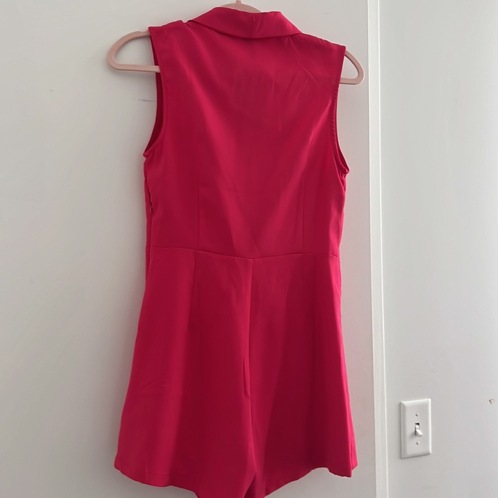 Pink romper - Picture 2 of 2